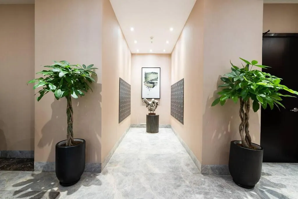 Luxury Living In The Heart Of D1/3Br/Infinity Pool Apartment Ho Chi Minh City 0*,  Vietnam