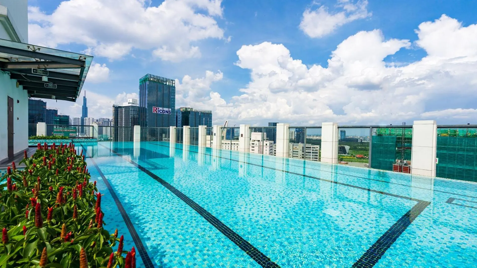 Luxury Living In The Heart Of D1/3Br/Infinity Pool Apartment Ho Chi Minh City 0*,  Vietnam